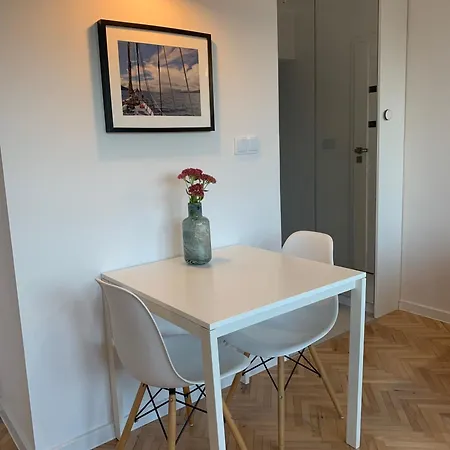 Apartment Avis Skwer Kosciuszki 9