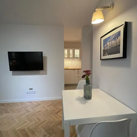 Apartman Avis Skwer Kosciuszki 9 *